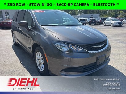 Used 2017 Chrysler Pacifica Touring