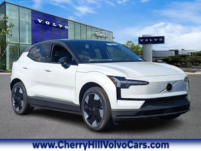 New 2025 Volvo EX30 Plus w/ Protection Package Premier