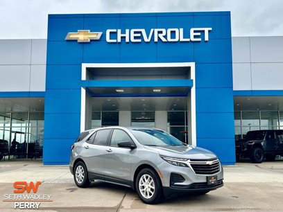 Used 2024 Chevrolet Equinox LS w/ LS Convenience Package