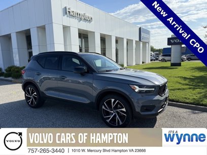 Used 2022 Volvo XC40 T4 R-Design