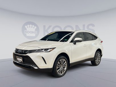 Used 2022 Toyota Venza XLE