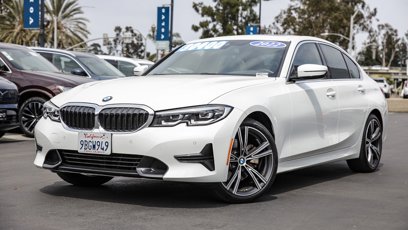 Used 2022 BMW 330i Sedan w/ Premium Package 2