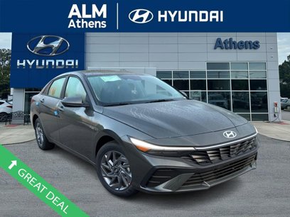 New 2025 Hyundai Elantra Blue
