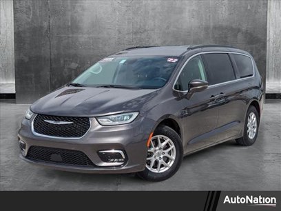Used 2022 Chrysler Pacifica Touring-L