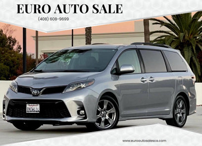 Used 2018 Toyota Sienna SE Premium