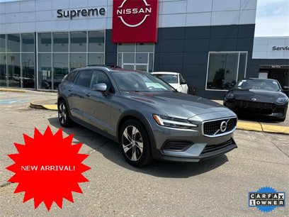 Used 2020 Volvo V60 T5 Cross Country w/ Protection Package Premier