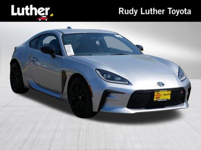 New 2025 Toyota GR86 Premium