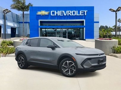 New 2025 Chevrolet Equinox EV LT w/ LPO, Blackout Package