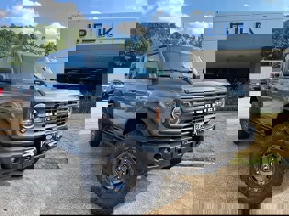 New 2025 Ford Bronco Big Bend w/ Black Diamond Package