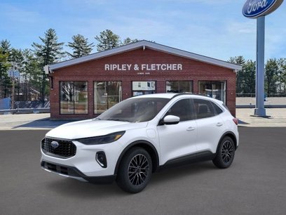 New 2023 Ford Escape SE w/ PHEV Premium Package