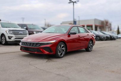 New 2025 Hyundai Elantra SEL