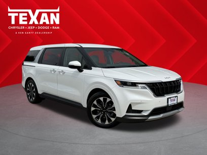 Used 2024 Kia Carnival EX