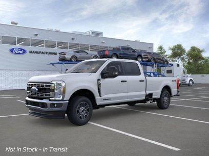 New 2025 Ford F350 4x4 Crew Cab Super Duty