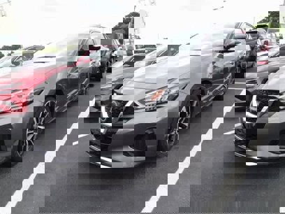 Used 2023 Nissan Maxima SV w/ Floor Mat Group