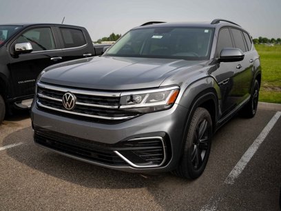 Used 2021 Volkswagen Atlas SE w/ Panoramic Sunroof Package