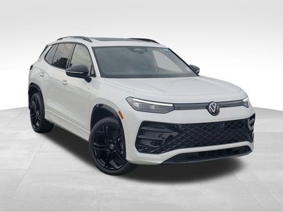 New 2025 Volkswagen Tiguan SE R-Line