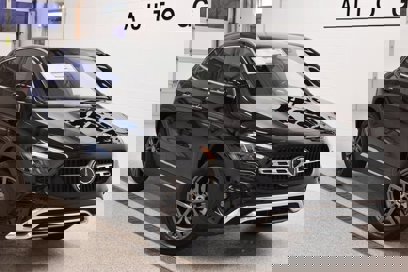 New 2025 Mercedes-Benz GLA 250 4MATIC