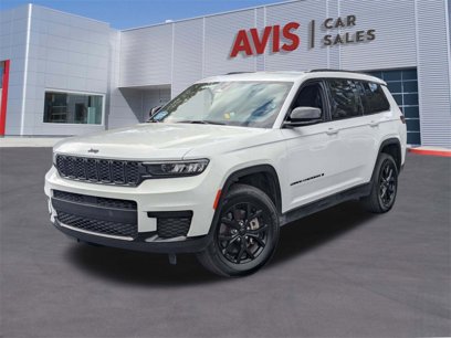 Used 2024 Jeep Grand Cherokee L Laredo