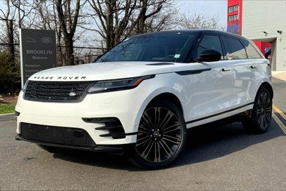 New 2026 Land Rover Range Rover Velar Dynamic SE