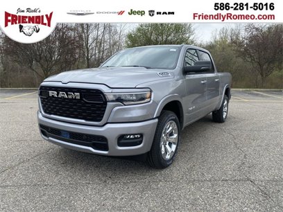New 2025 RAM 1500 4x4 Crew Cab