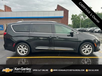 Used 2018 Chrysler Pacifica Touring-L Plus