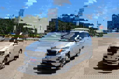 Used 2019 Kia Sedona LX