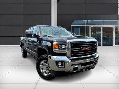 Used 2017 GMC Sierra 2500 SLT w/ Duramax Plus Package