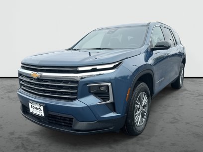 New 2025 Chevrolet Traverse LT w/ Enhanced Driving Package