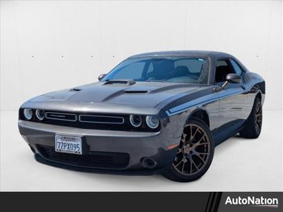 Used 2016 Dodge Challenger SXT
