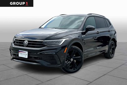Used 2024 Volkswagen Tiguan SE R-Line