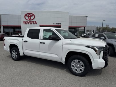 New 2025 Toyota Tundra SR
