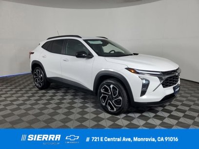 New 2025 Chevrolet Trax RS w/ Driver Confidence Package