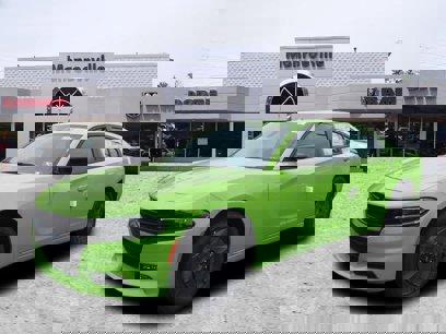 New 2023 Dodge Charger SXT w/ Blacktop Package