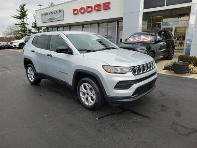 New 2025 Jeep Compass Sport