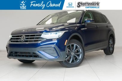 Used 2022 Volkswagen Tiguan SE