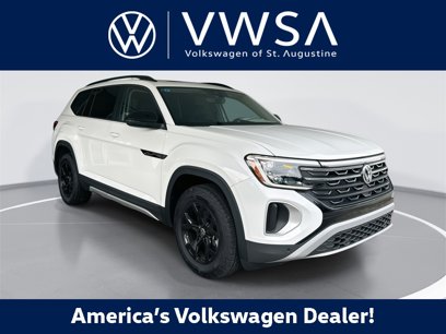 New 2025 Volkswagen Atlas Peak Edition SE