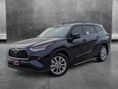 New 2025 Toyota Highlander Limited