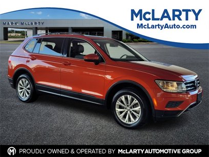 Used 2019 Volkswagen Tiguan SE w/ Panoramic Sunroof Package