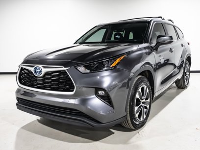 Used 2023 Toyota Highlander XLE