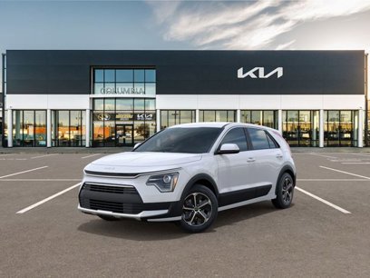 New 2025 Kia Niro LX