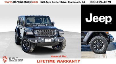 New 2025 Jeep Wrangler Unlimited Rubicon 4xe w/ Convenience Group