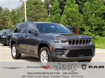 New 2025 Jeep Grand Cherokee Laredo
