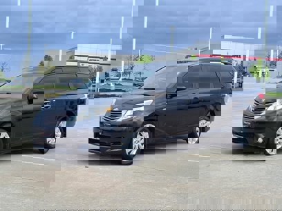 Used 2016 Toyota Sienna XLE Premium