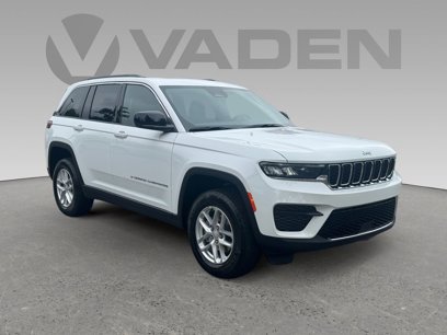 New 2025 Jeep Grand Cherokee Laredo X w/ Luxury Tech Group I