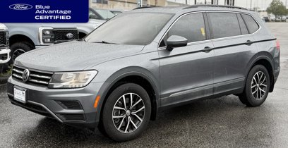 Used 2021 Volkswagen Tiguan SE w/ Panoramic Sunroof Package