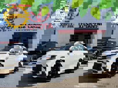 New 2025 Toyota Camry SE