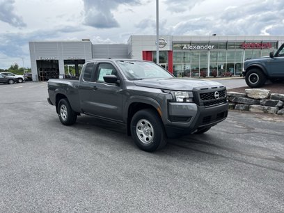 New 2025 Nissan Frontier S