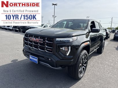 New 2025 GMC Canyon AT4 w/ Nightfall Edition