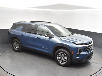 New 2025 Chevrolet Traverse LT
