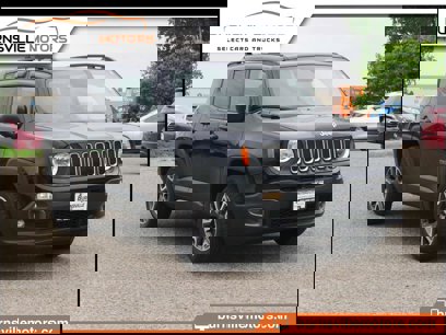 Used 2017 Jeep Renegade Latitude w/ Popular Equipment Group
